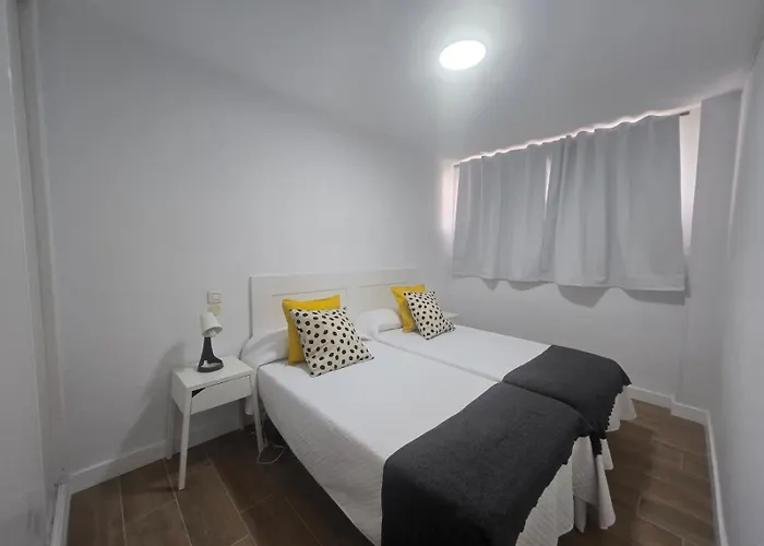 Apartament Comodoro 305b *